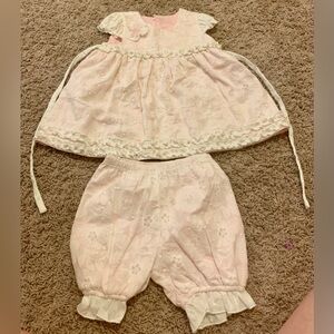 Isobella & Chloe Set 18M